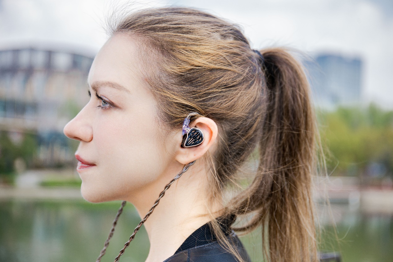 HIDIZS海帝思MS5黑天使耳机正式发布 